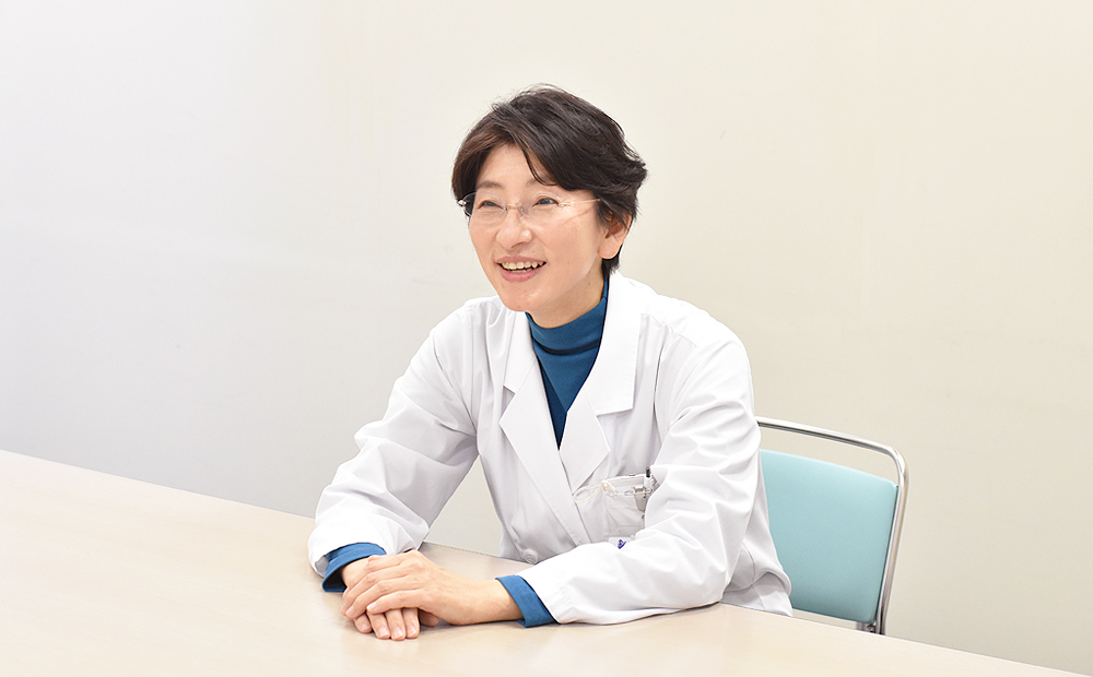 高橋早織